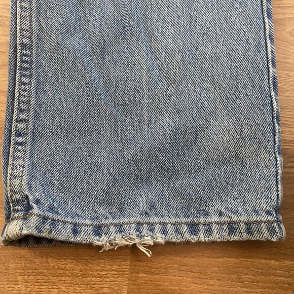 LL Bean Jeans Mens 38x32 Blue Denim Classic Fit Chore Work - Picture 5 of 16